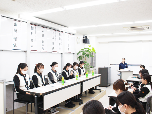 ☆就職活動報告会☆